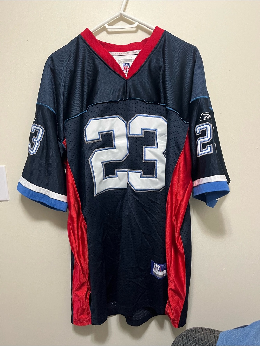 Reebok Authentic NFL Buffalo Bills Marshawn Lynch Jersey 56
